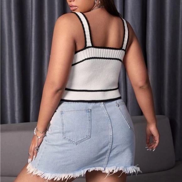 SHEIN Rib-Knit Cami Top - Picture 3 of 4